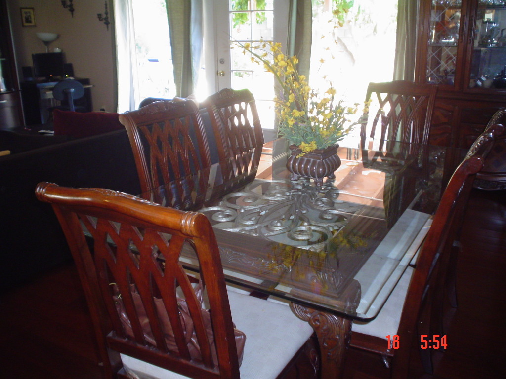 4539 East Wayland Road Phoenix, AZ 85040 - Photo 9 of 16 DINING AREA