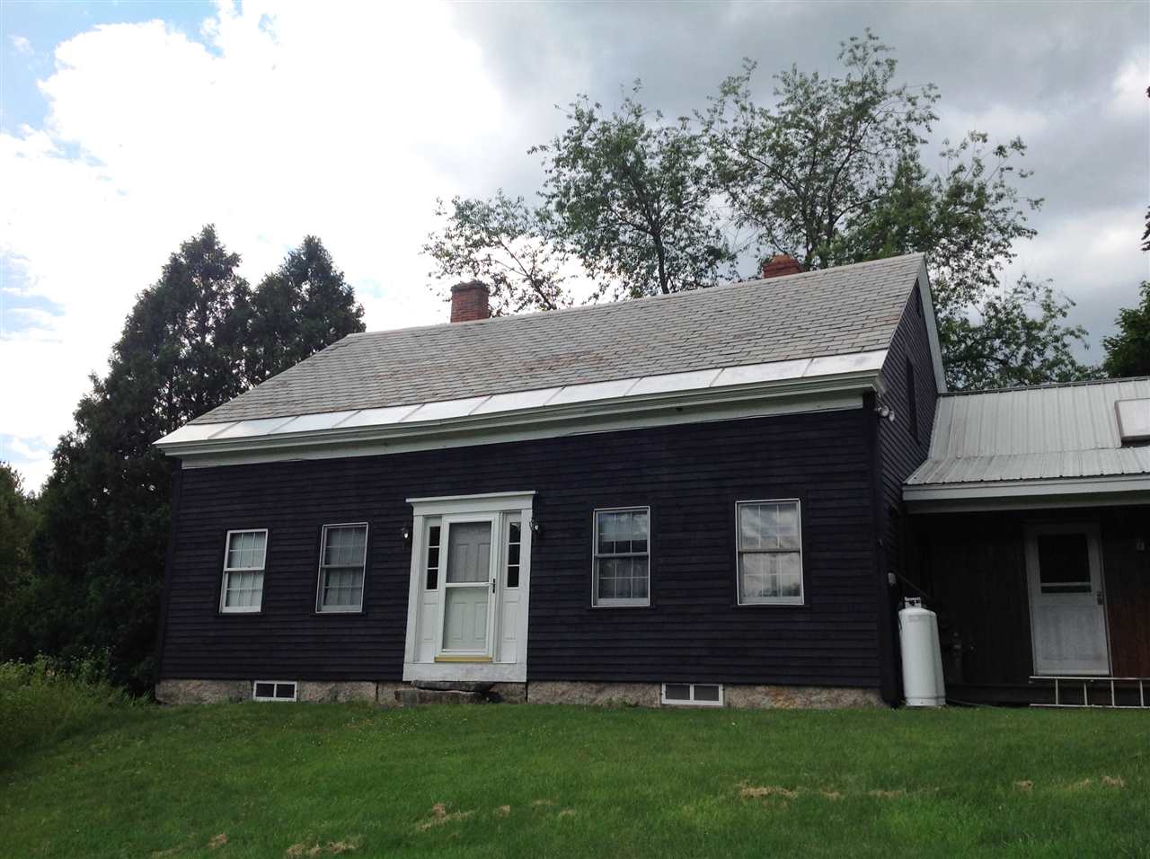 336 Gulf Road Chesterfield, NH 03466 - Photo 3 of 35