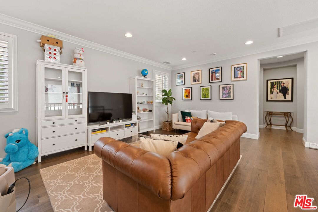 11925 North Ricasoli Way Porter Ranch, CA 91326 - Photo 31 of 57
