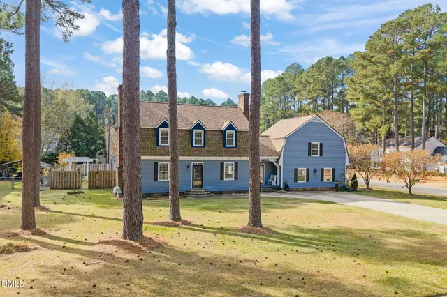 $575,000 | 213 West Stevens Street, Smithfield, NC 27577