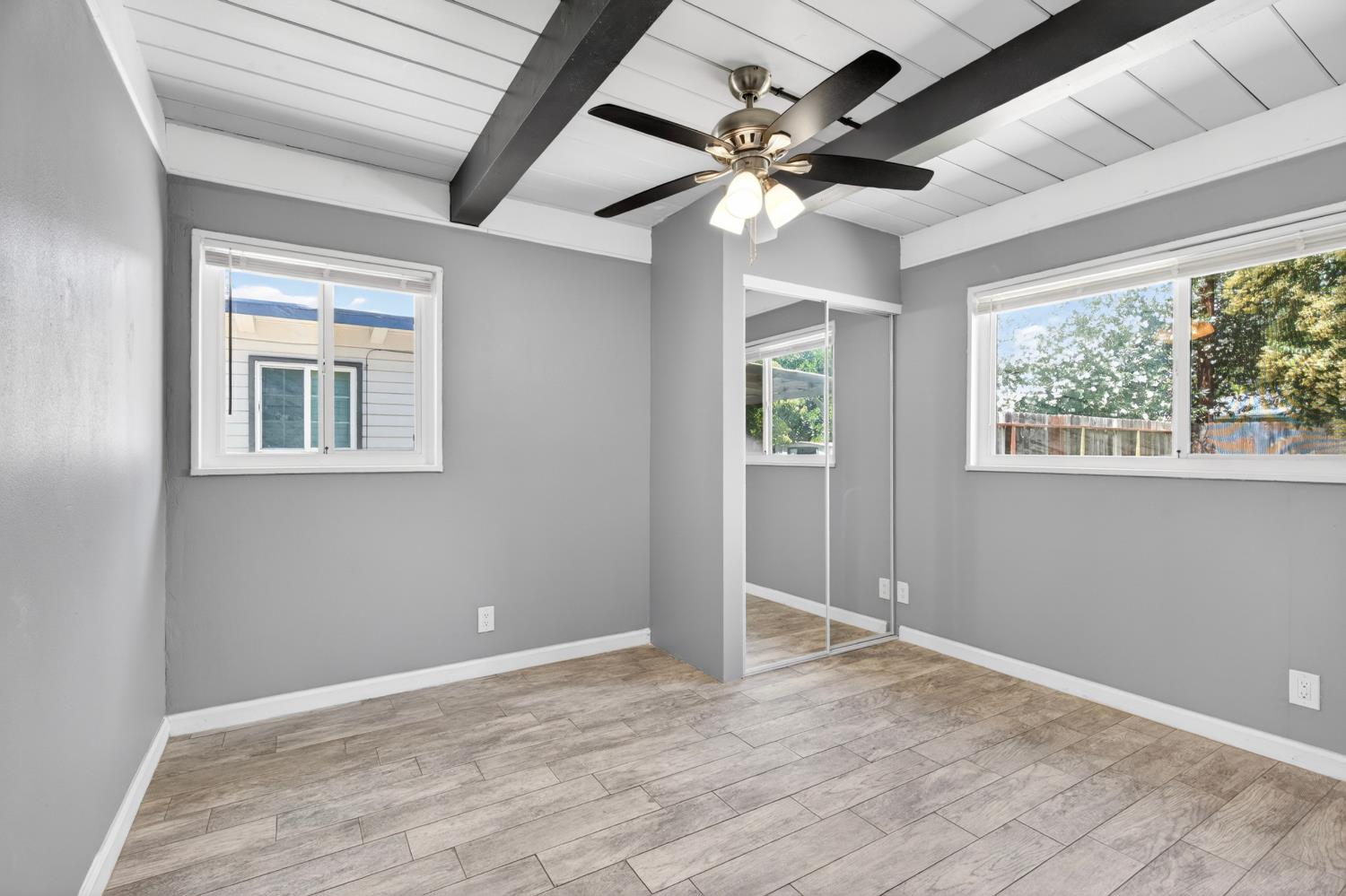 1921 Calhoun Way Stockton, CA 95207 - Photo 21 of 35 Bedroom #2 plus Mirrored closet doors.