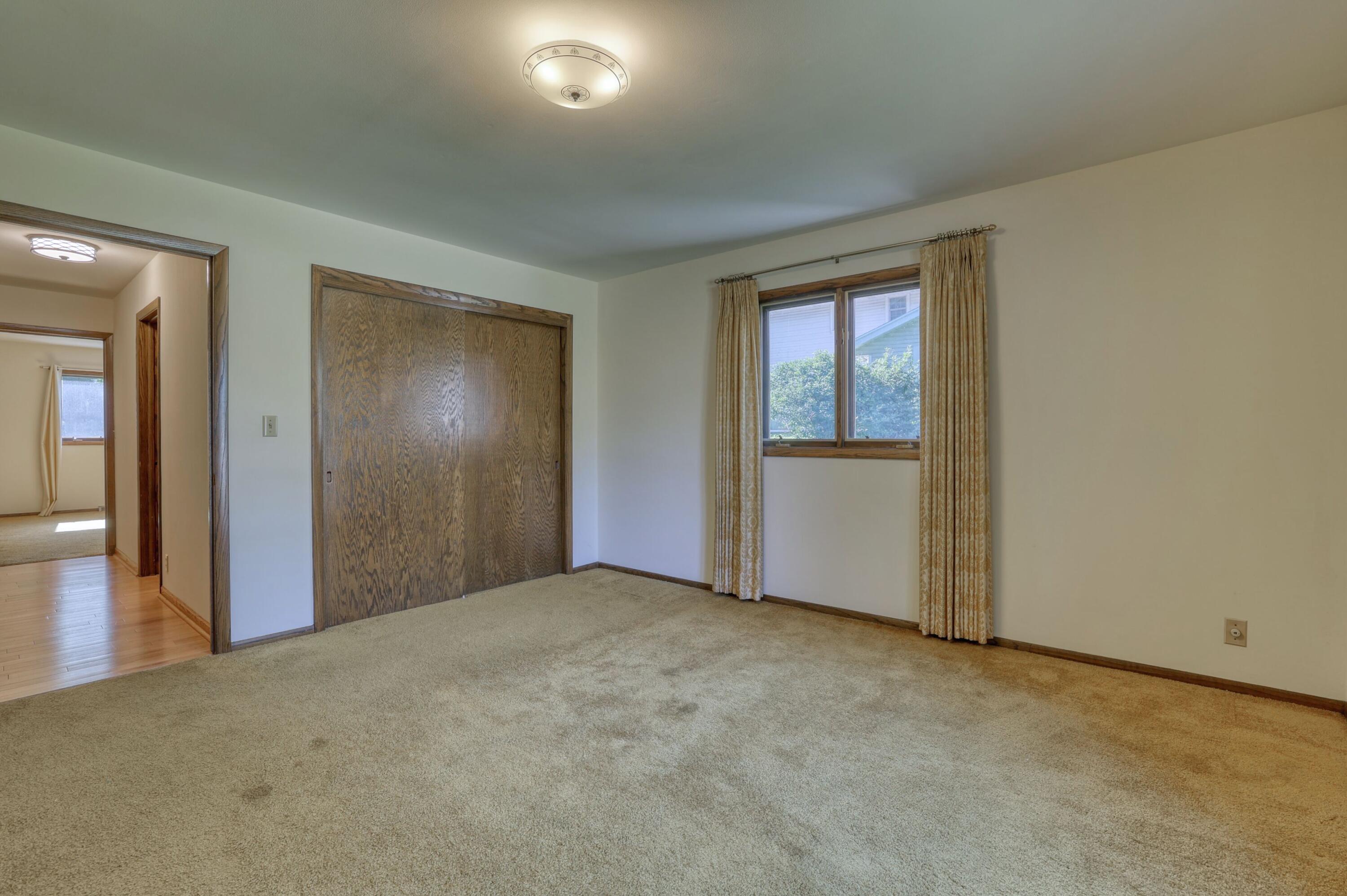 3910 Fresno Road Brookfield, WI 53045 - Photo 26 of 47 Bedroom 3