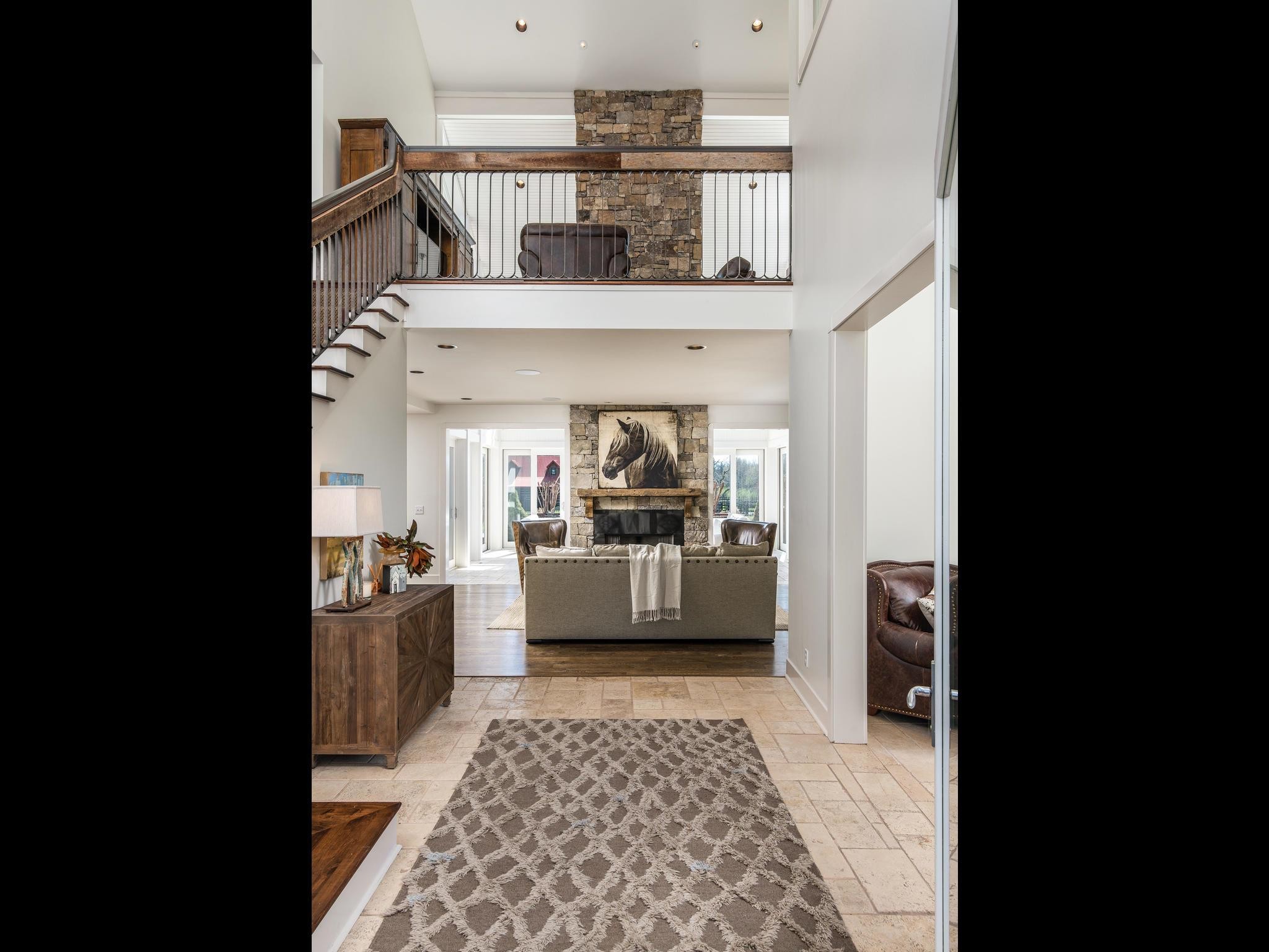 1539 Old Hillsboro Road Franklin, TN 37069 - Photo 8 of 38 a living room with furniture and a couch