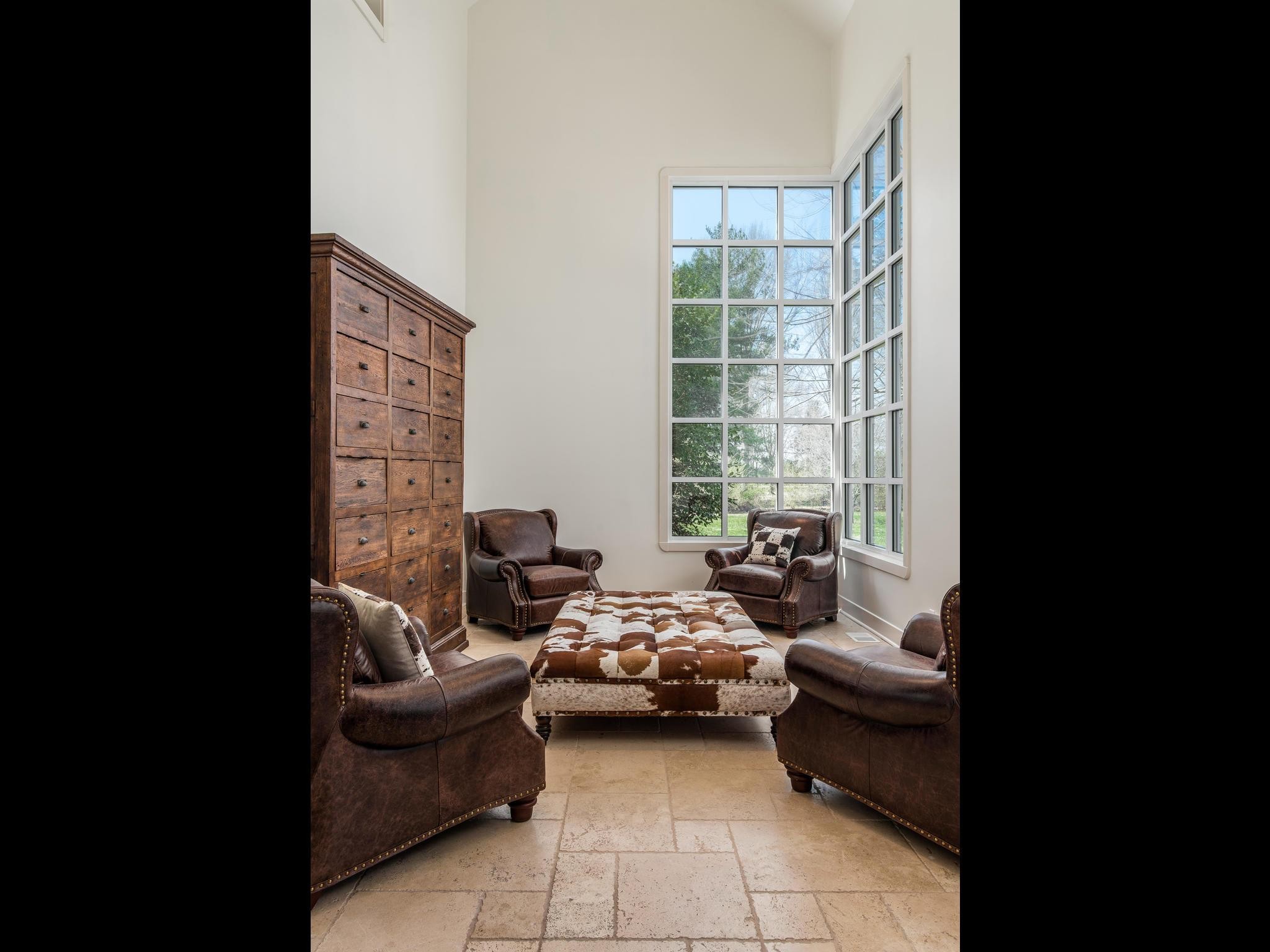 1539 Old Hillsboro Road Franklin, TN 37069 - Photo 9 of 38 a living room with furniture and a window