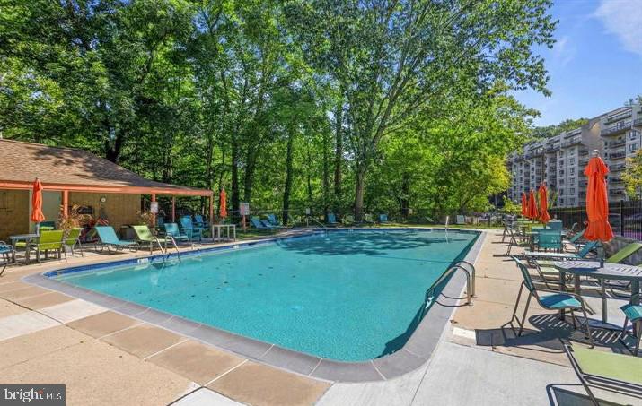 800 Avondale Road, Unit 2K Wallingford, PA 19086 - Photo 38 of 44