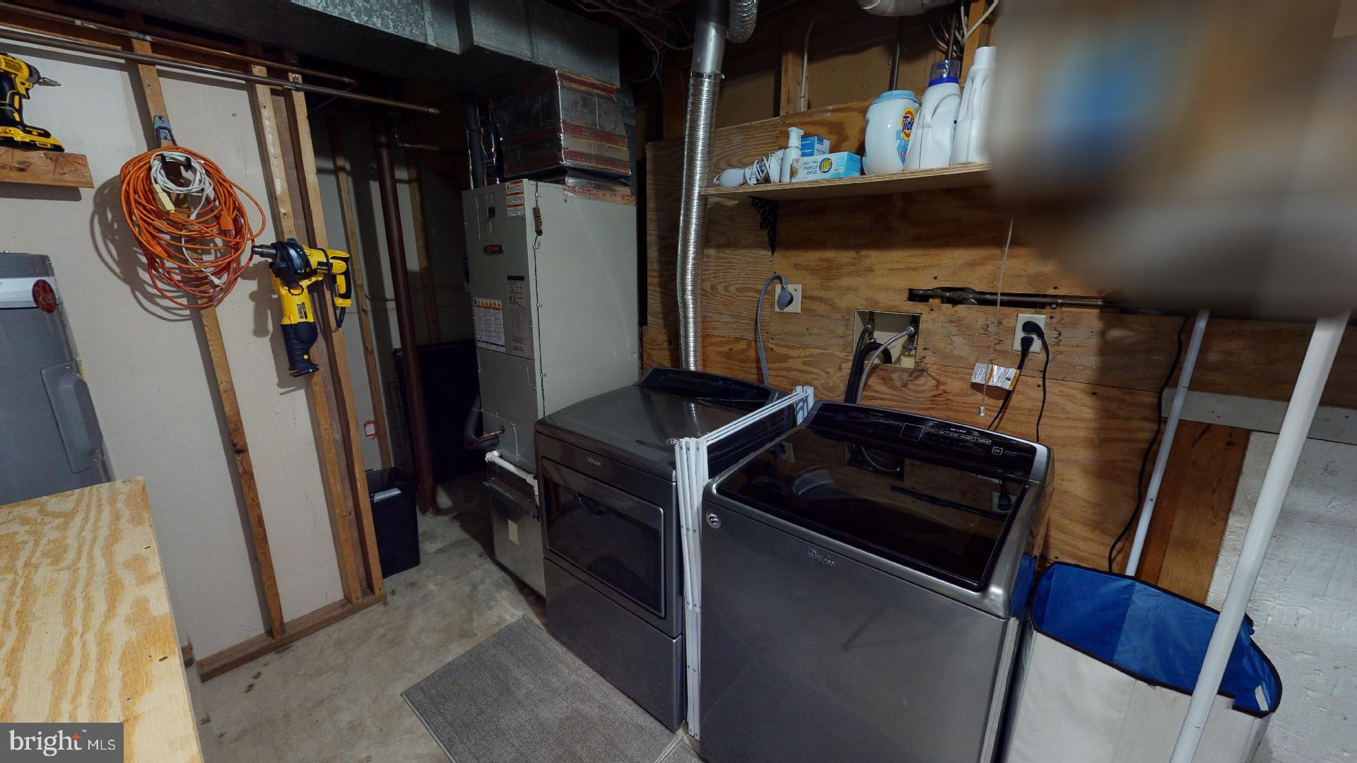 7808 Metacomet Road Hanover, MD 21076 - Photo 27 of 33 NEW Washer/Dryer converys!