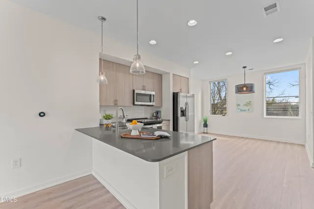 a picture of a bench in a white building