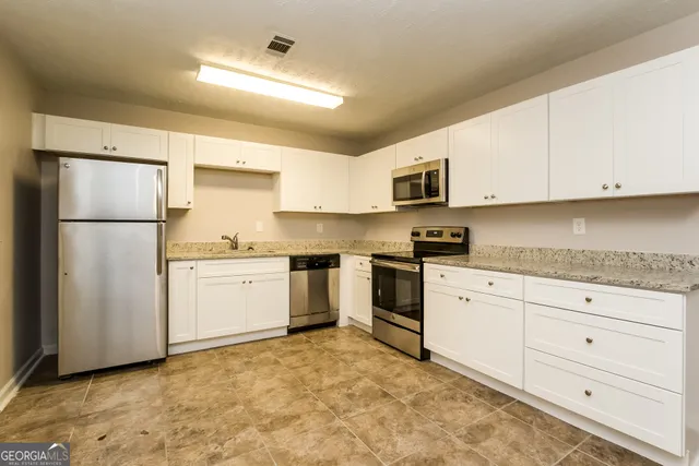 $1,745 | 5845 South Quail Drive, Douglasville, GA 30135