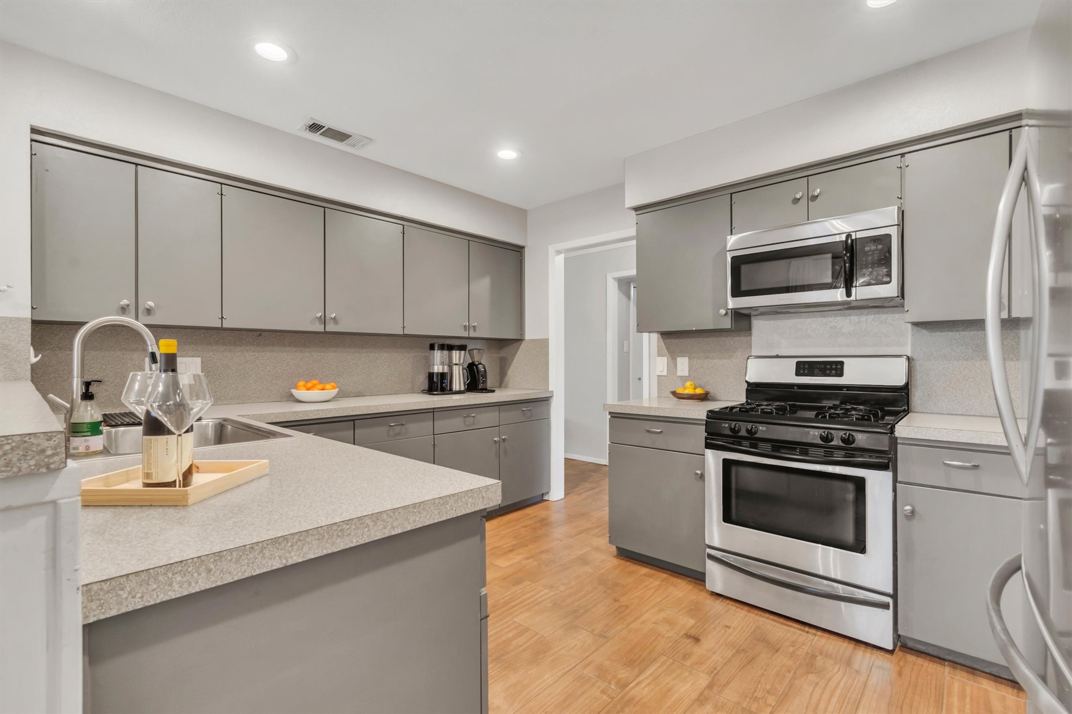 10809 Parkfield Drive Austin, TX 78758 - Photo 9 of 24 Gas range, serious counter space, and room to cook