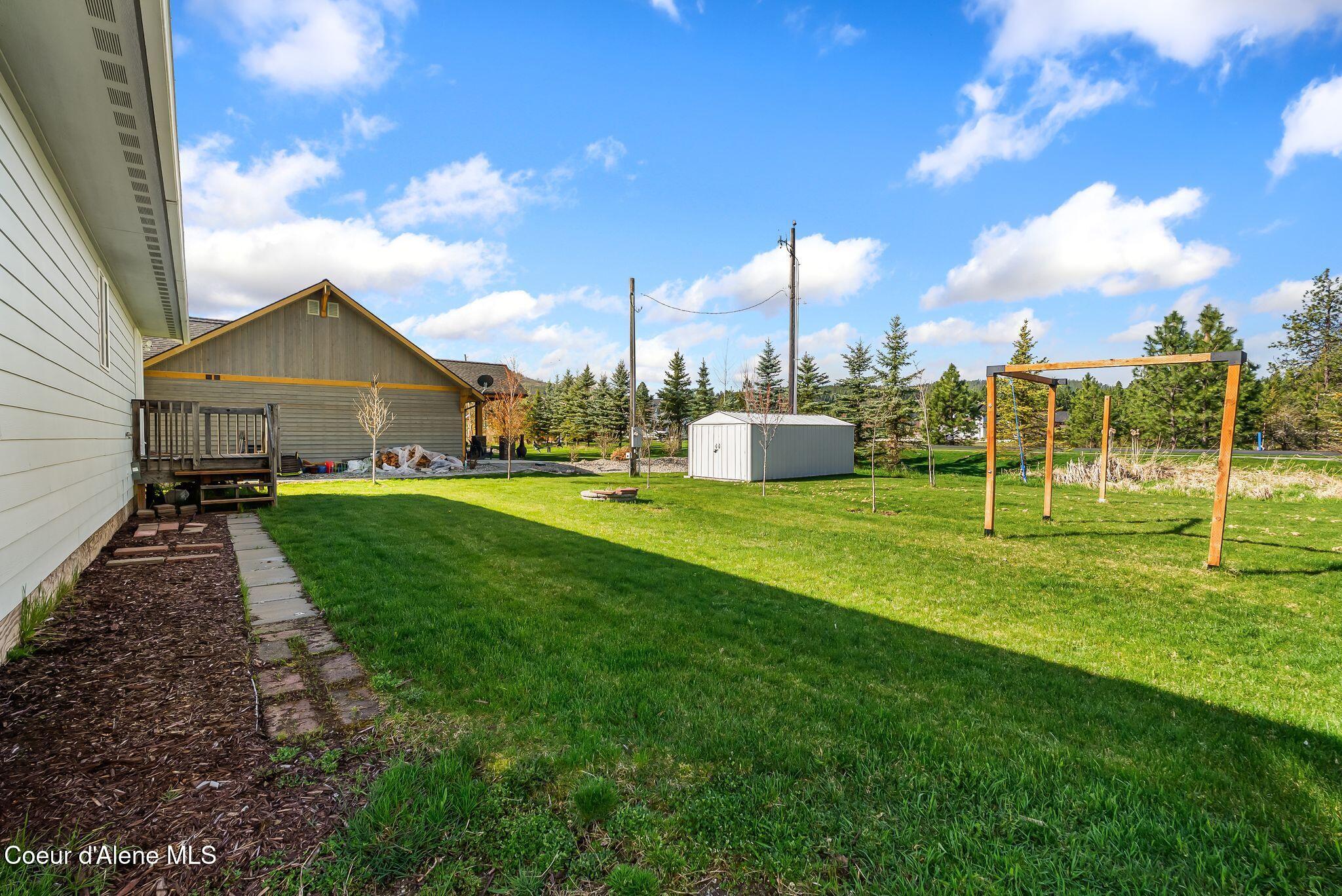 302 Mill Road Dover, ID 83825 - Photo 17 of 35 Backyard