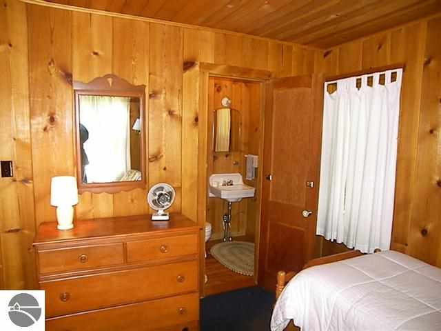 8204 South Dunns Farm Road Maple City, MI 49664 - Photo 36 of 42 1746385-35.JPG