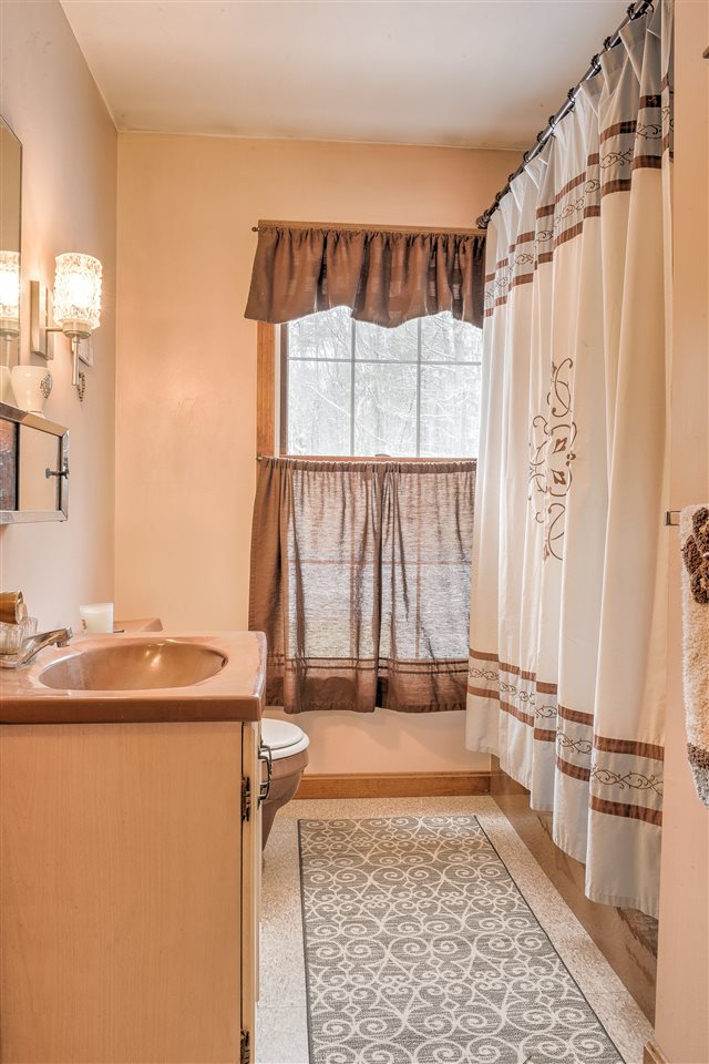 126 West Hill Road Troy, NH 03465 - Photo 17 of 40
