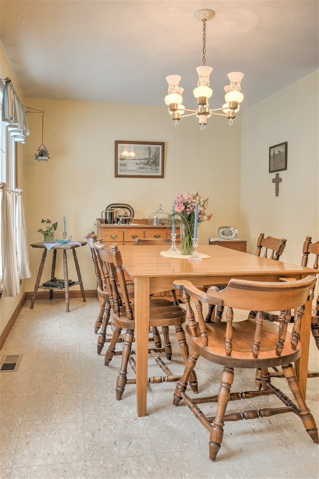 126 West Hill Road Troy, NH 03465 - Photo 7 of 40