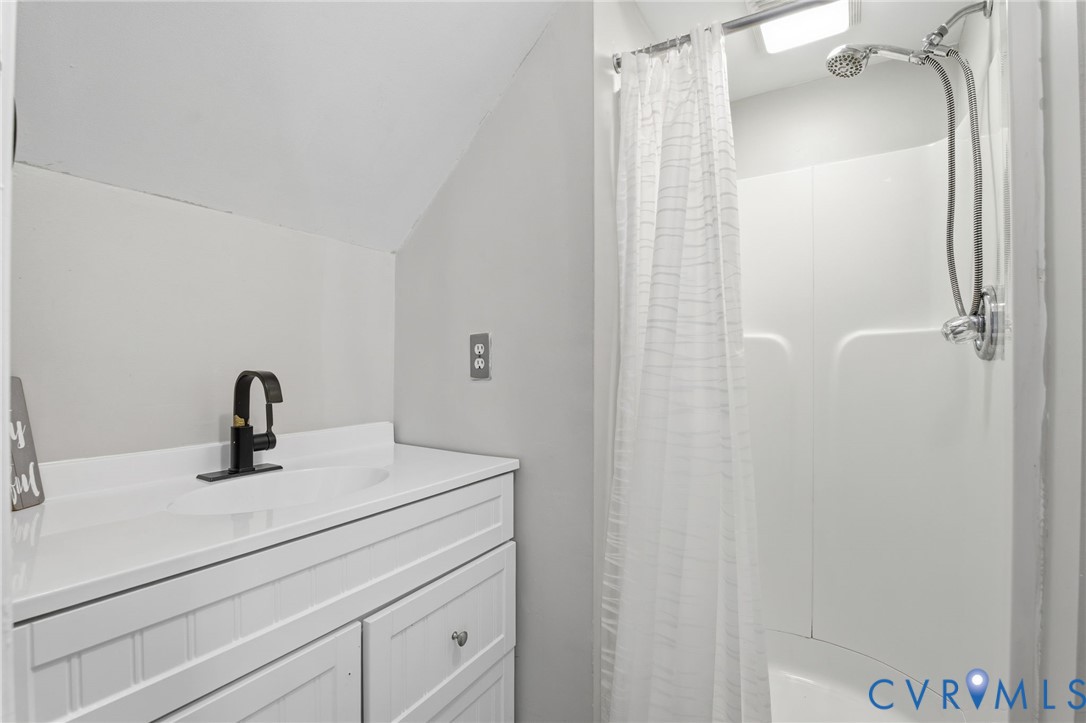 9110 Gayton Road Henrico, VA 23229 - Photo 9 of 54 Down Stairs Bathroom