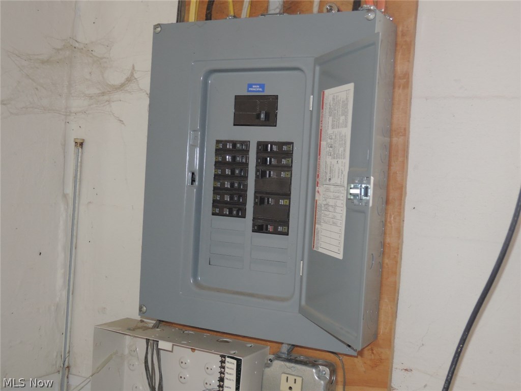 233 Shields Road Youngstown, OH 44512 - Photo 24 of 24 Gallery Image 24