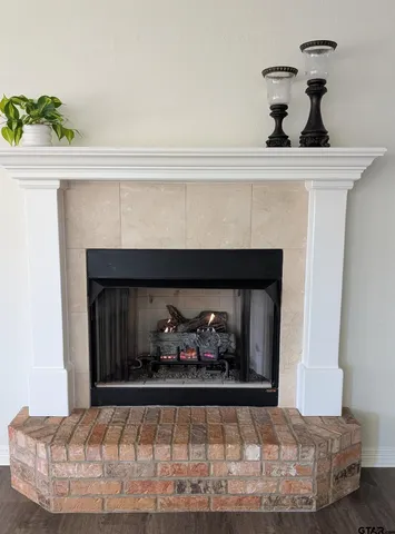 $345,000 | 504 Susie Street, Chandler, TX 75758