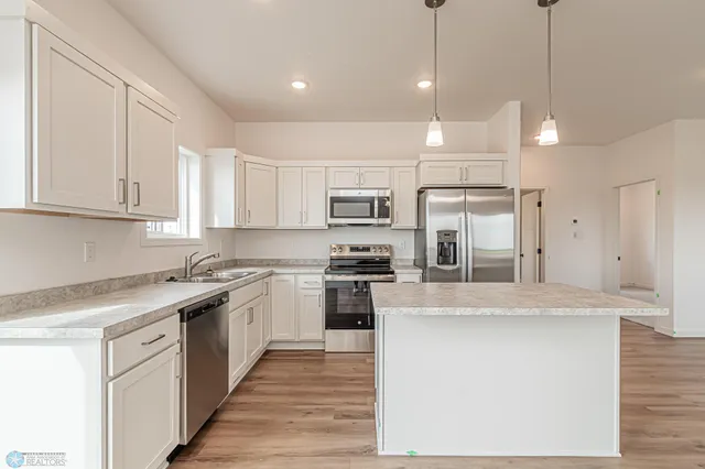 $344,900 | 1522 6th Avenue Northeast, Dilworth, MN 56529