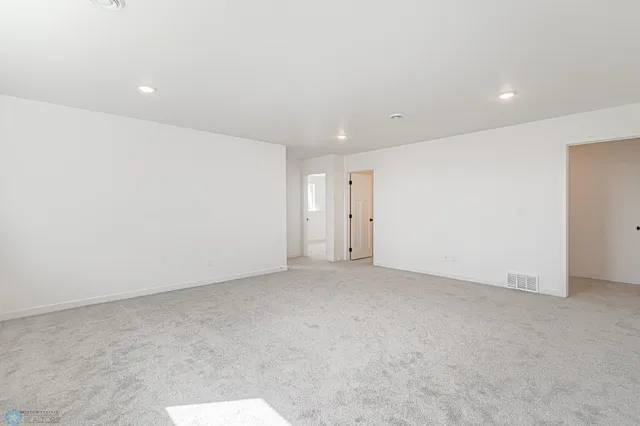 $344,900 | 1522 6th Avenue Northeast, Dilworth, MN 56529