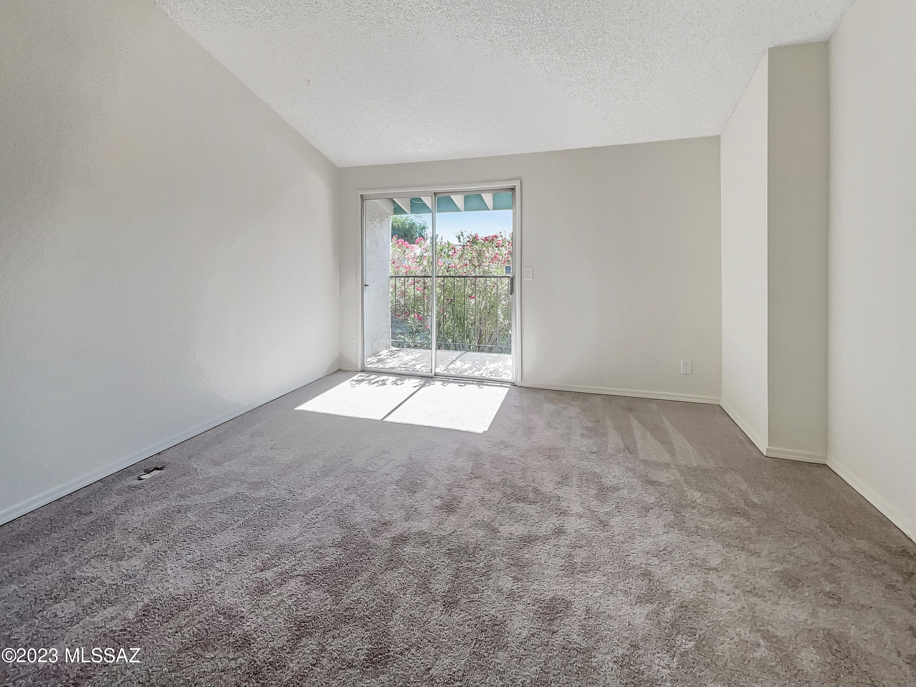2773 West Anklam Road, Unit E Tucson, AZ 85745 - Photo 15 of 18