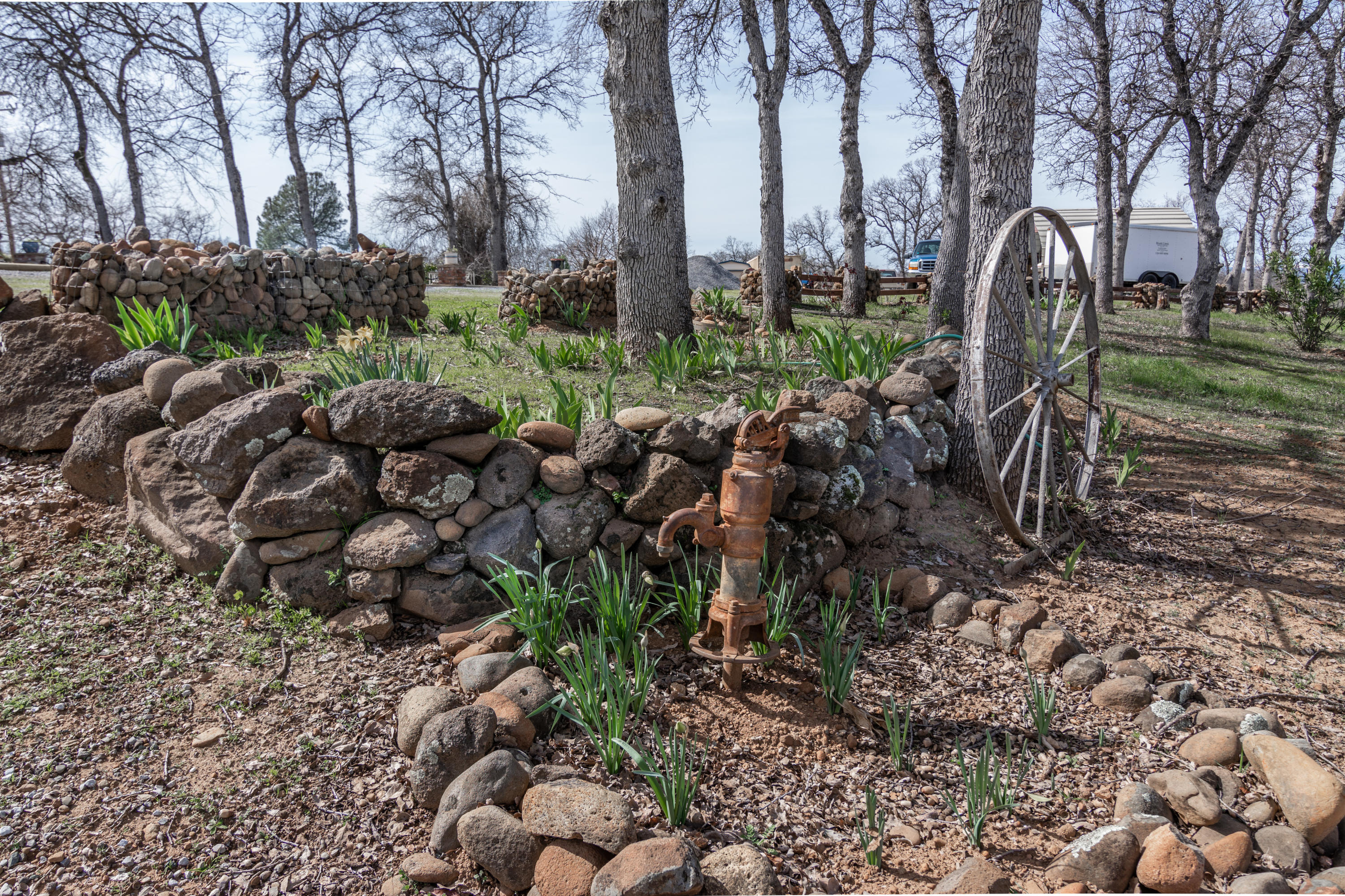 24499 Bascom Road Millville, CA 96062 - Photo 22 of 28 Entrance