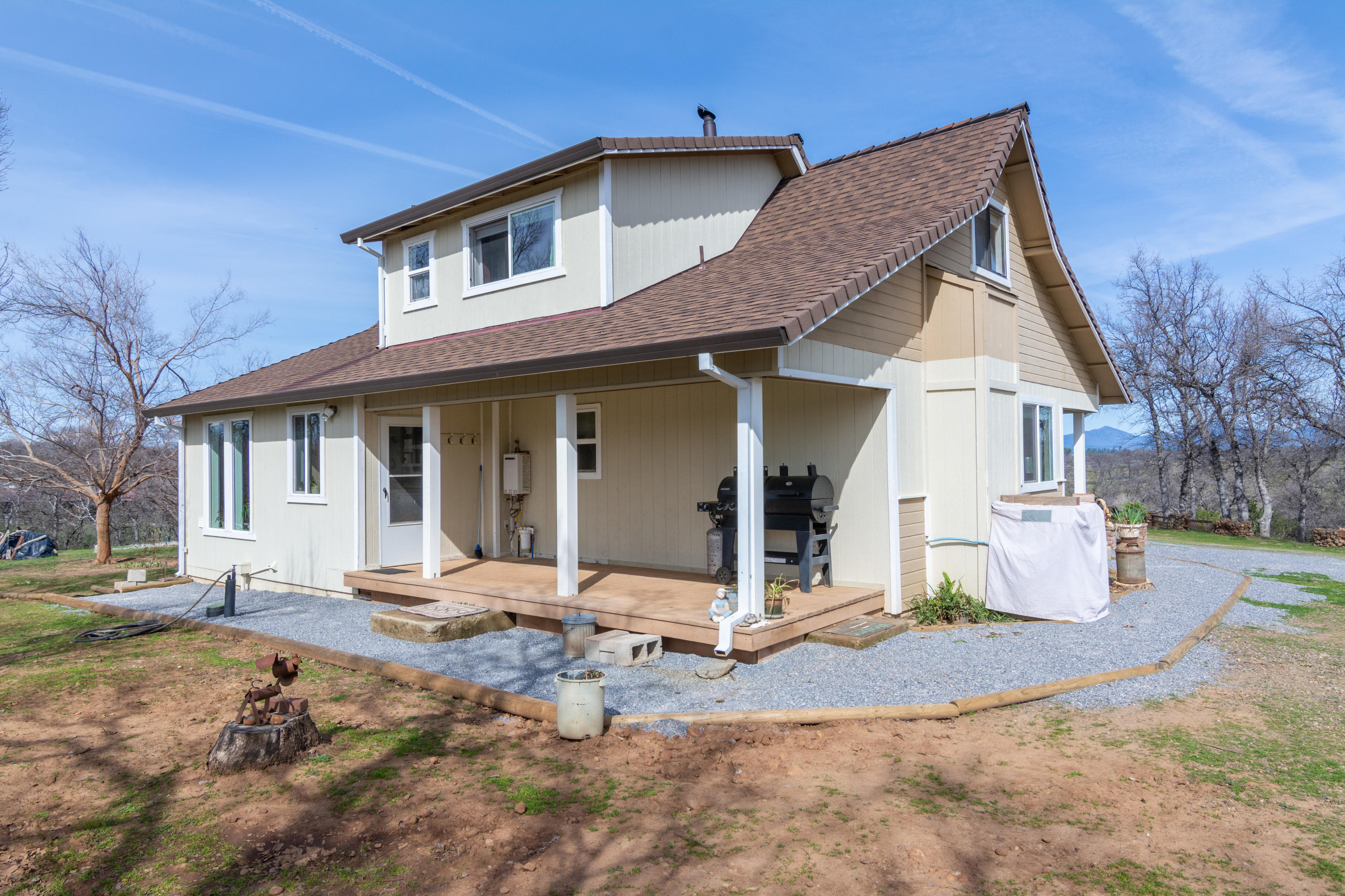24499 Bascom Road Millville, CA 96062 - Photo 25 of 28 Rear Patio