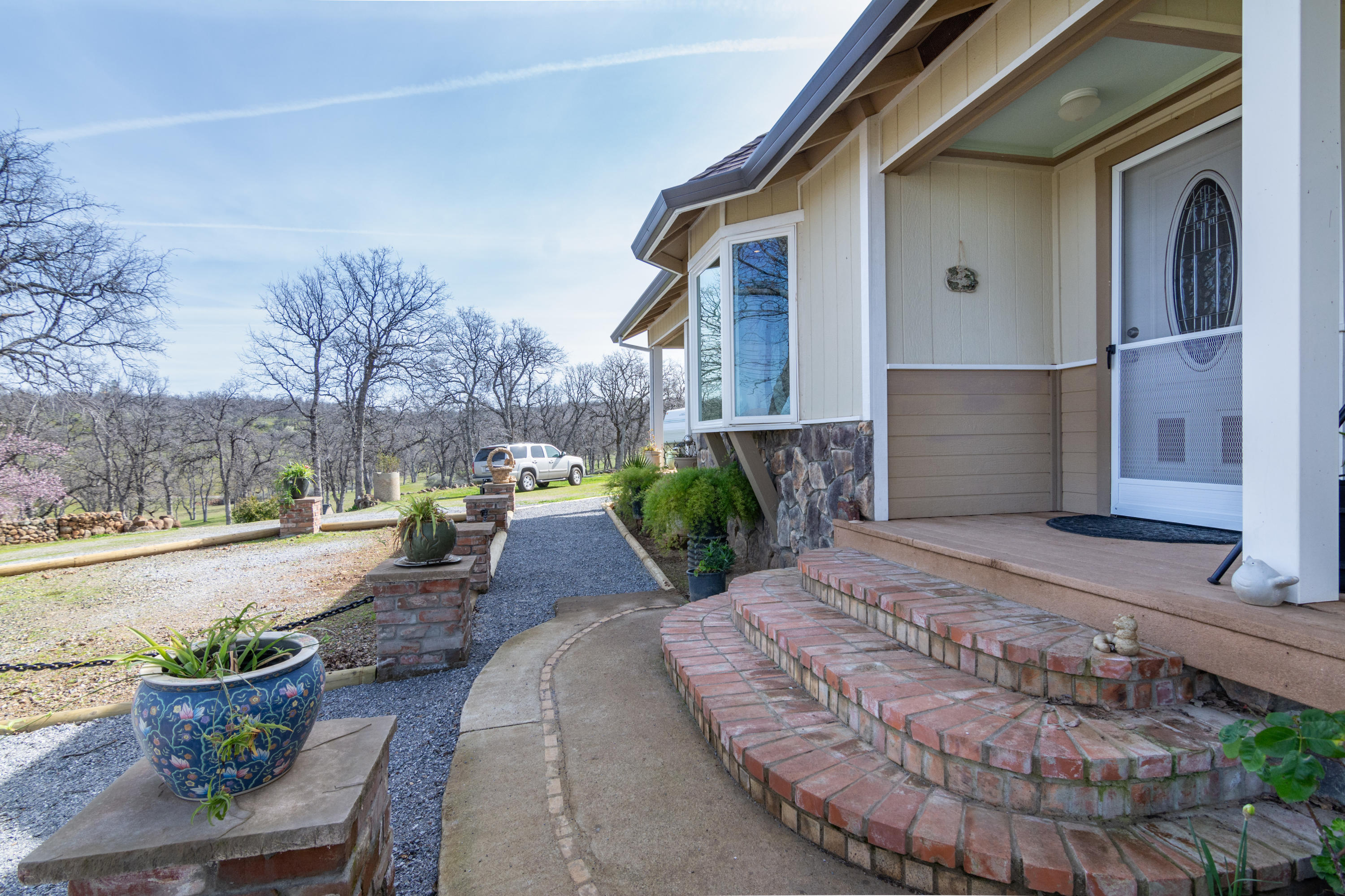 24499 Bascom Road Millville, CA 96062 - Photo 4 of 28 Front Entrance