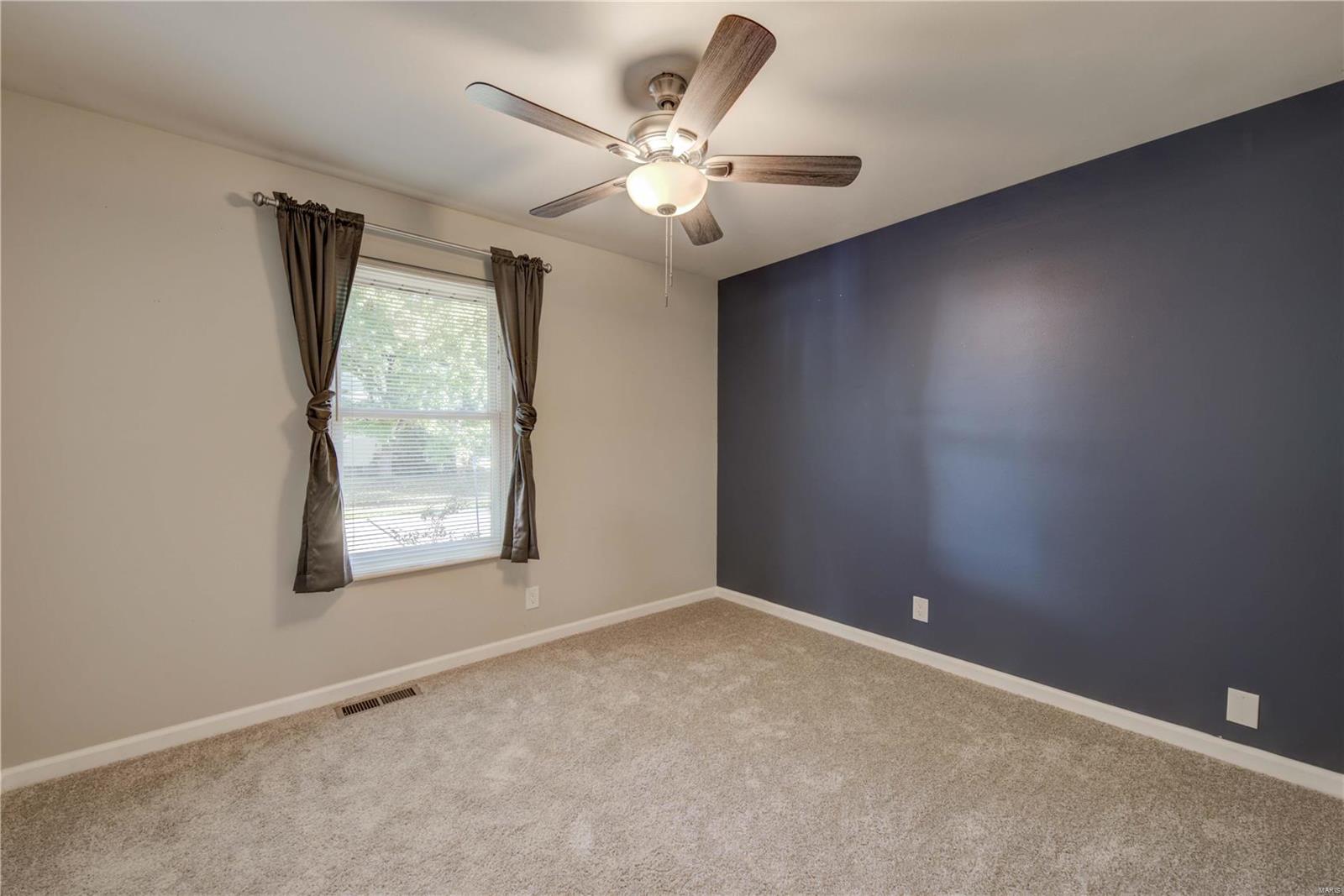 922 Queensbridge Road Manchester, MO 63021 - Photo 7 of 21