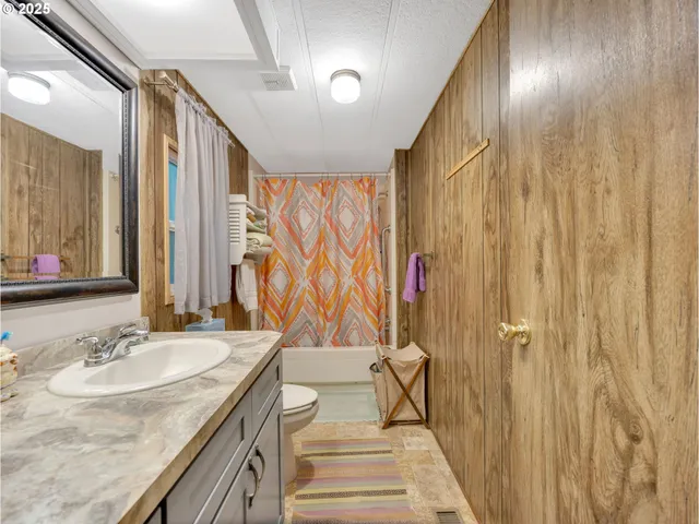 $95,000 | 32700 Southeast Leewood Lane, Unit 108, Boring, OR 97009