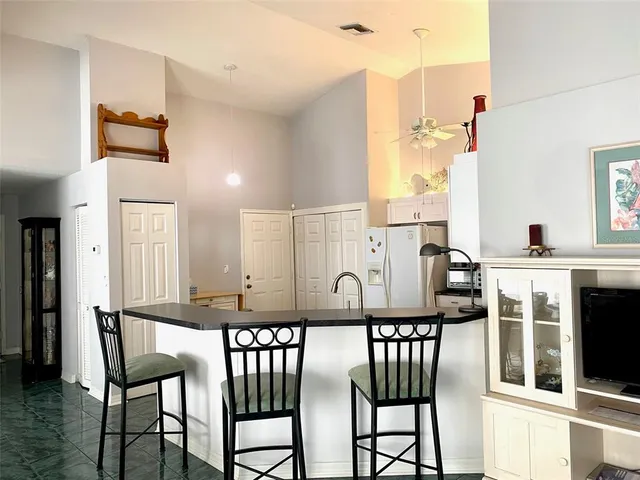 $4,000 | 2602 Edgewater Court, Palmetto, FL 34221