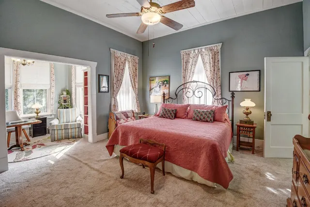 $505,000 | 1102 Pecan Street, Bastrop, TX 78602