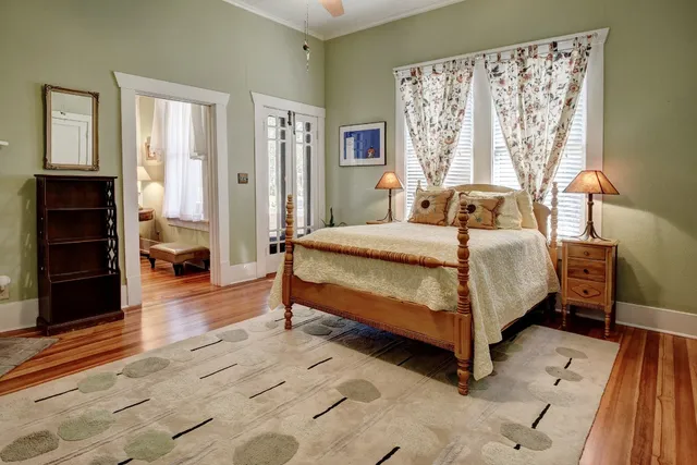 $505,000 | 1102 Pecan Street, Bastrop, TX 78602