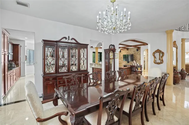 a view of a yard in front of a house