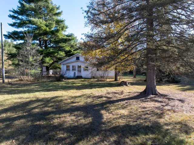 $190,000 | 624 North Pine Street, Grantsburg, WI 54840