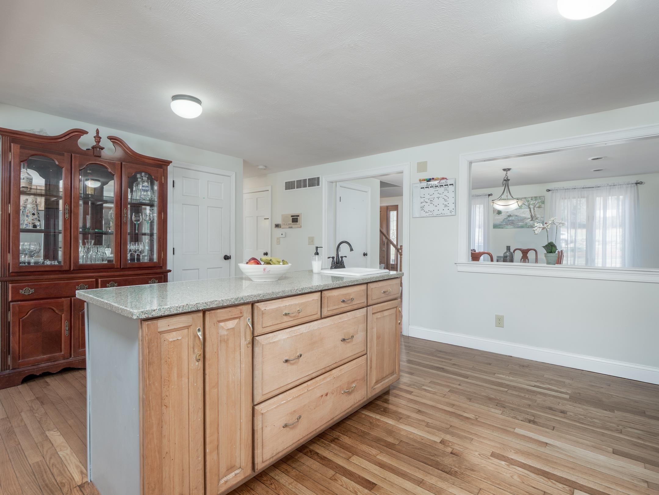 28 Wilson Hill Road Merrimack, NH 03054 - Photo 13 of 39