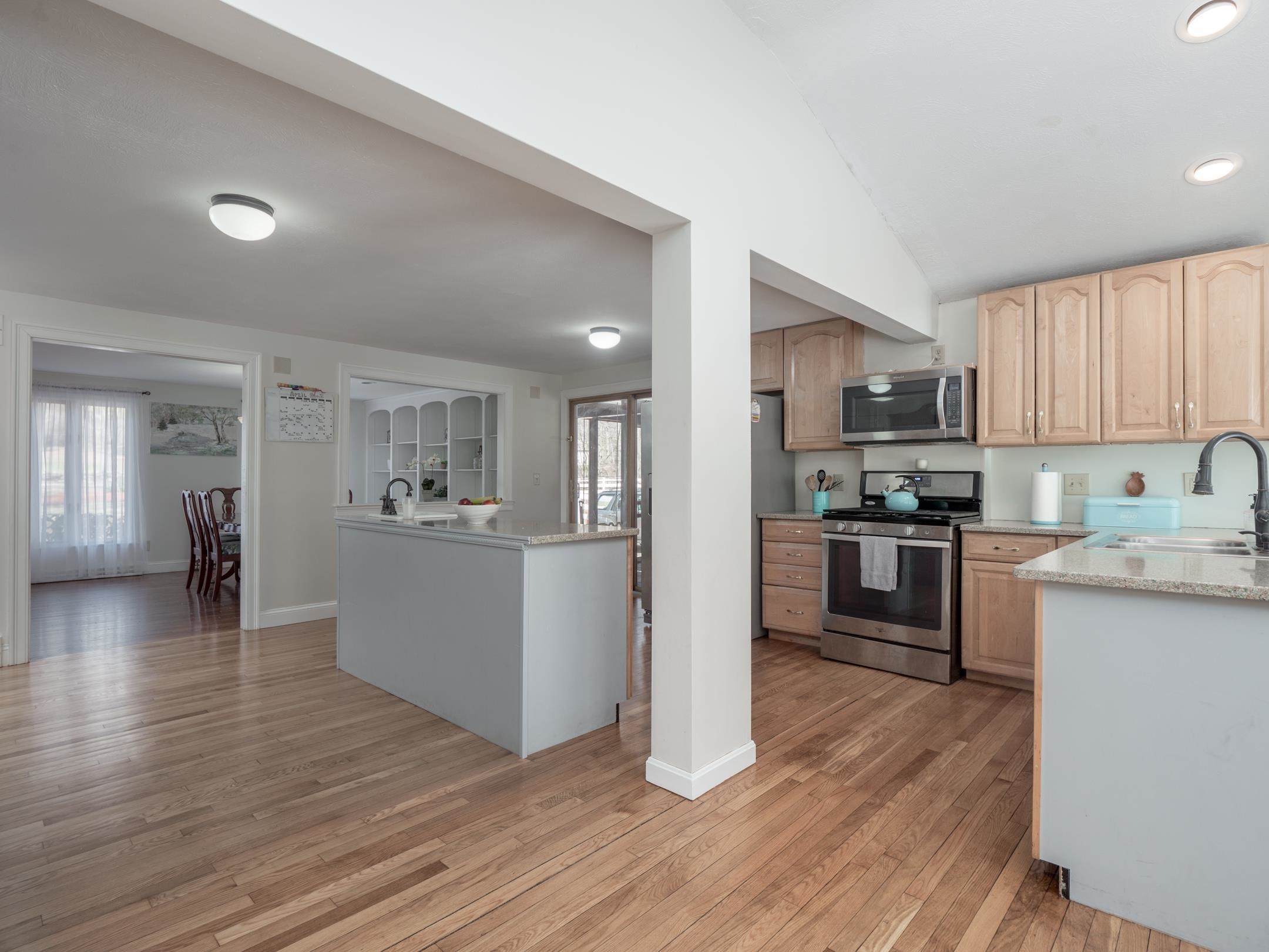 28 Wilson Hill Road Merrimack, NH 03054 - Photo 17 of 39