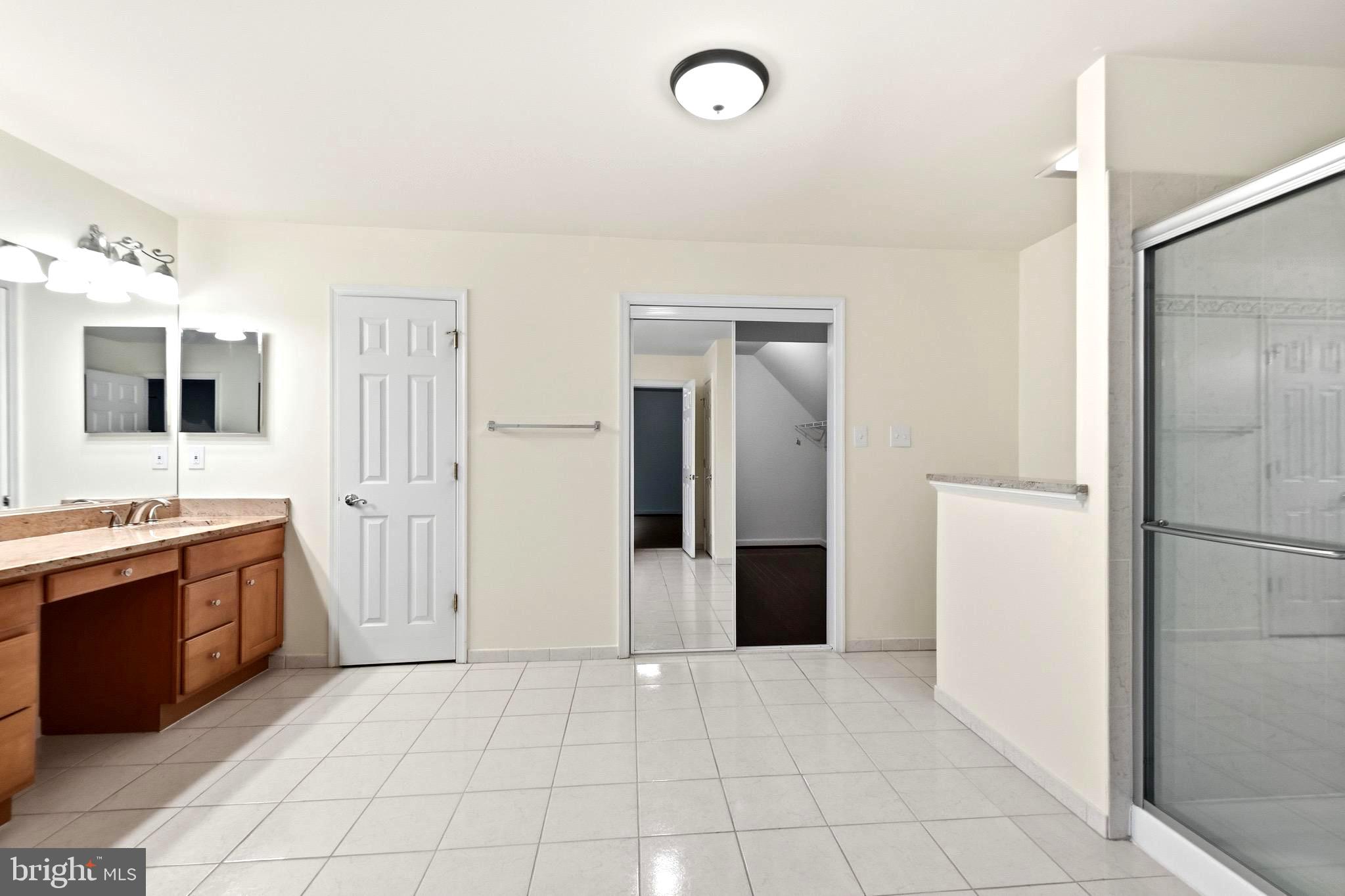 121 Kingsley Road Southeast Vienna, VA 22180 - Photo 46 of 81 Gallery Image 46