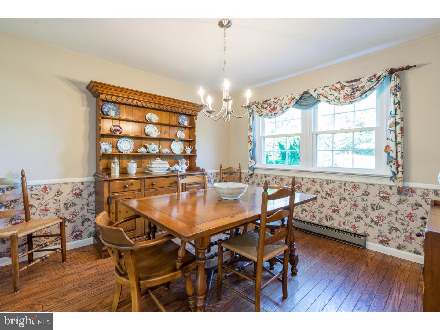 205 Merlin Road Phoenixville, PA 19460 - Photo 4 of 25 Gallery Image 4