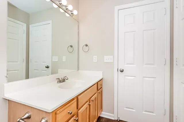 $2,540 | 5104 Bay Overlook Drive, Hermitage, TN 37076