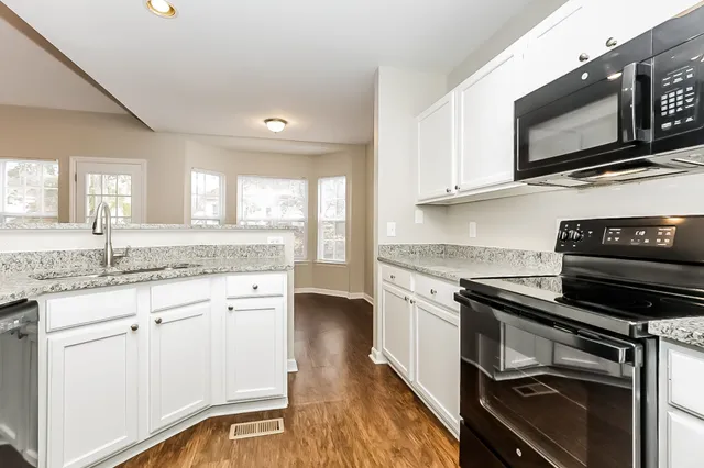 $2,540 | 5104 Bay Overlook Drive, Hermitage, TN 37076