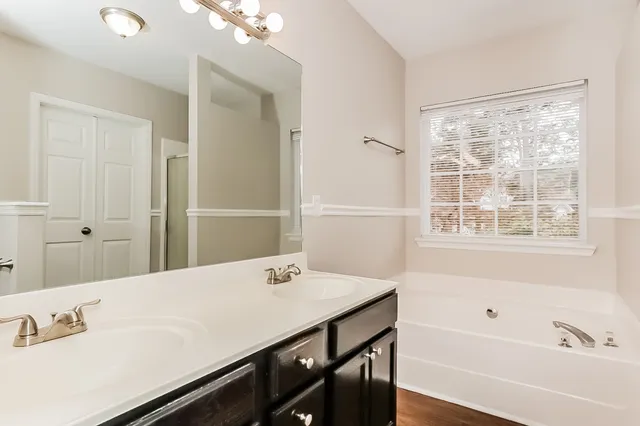 $2,540 | 5104 Bay Overlook Drive, Hermitage, TN 37076