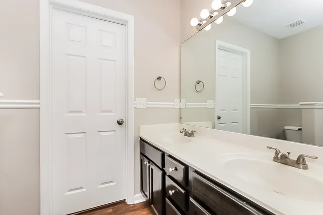 $2,540 | 5104 Bay Overlook Drive, Hermitage, TN 37076