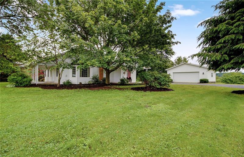 343 Glass Road New Castle, PA 16101 - Photo 3 of 25