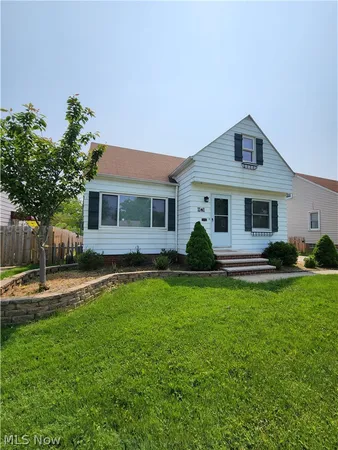 $2,000 | 1141 Worton Boulevard, Mayfield Heights, OH 44124