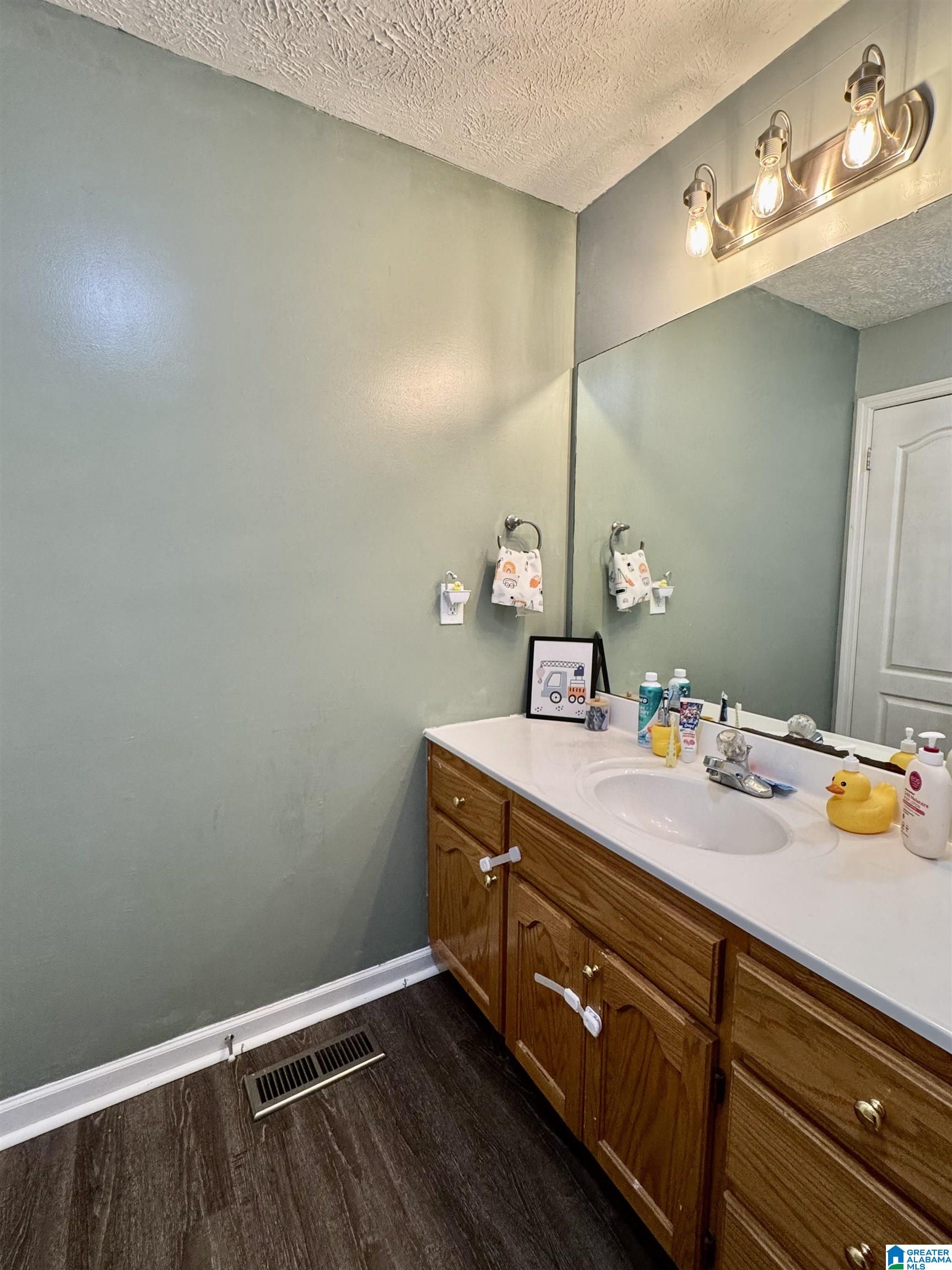 331 Tavel Road Warrior, AL 35180 - Photo 37 of 51 Gallery Image 37