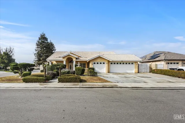 $625,000 | Undisclosed Address, Bakersfield, CA 93313