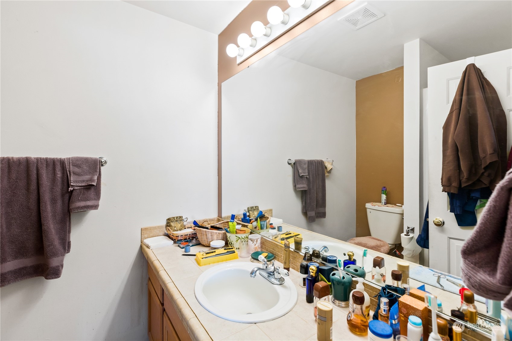 45311 Ridgeway Court Concrete, WA 98237 - Photo 17 of 29 Gallery Image 17