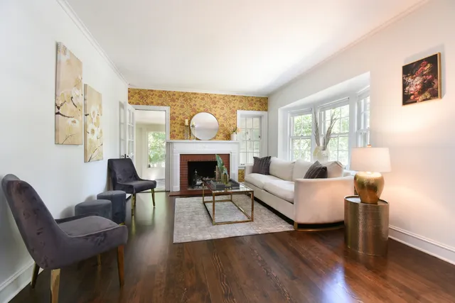 $719,000 | 1001 South Brainard Avenue, La Grange, IL 60525