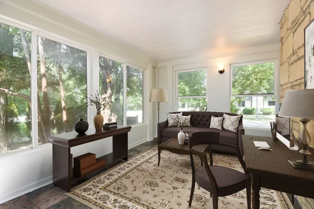 $719,000 | 1001 South Brainard Avenue, La Grange, IL 60525