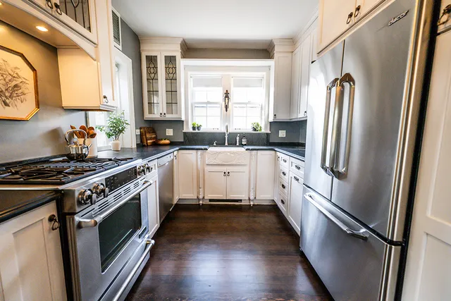 $719,000 | 1001 South Brainard Avenue, La Grange, IL 60525