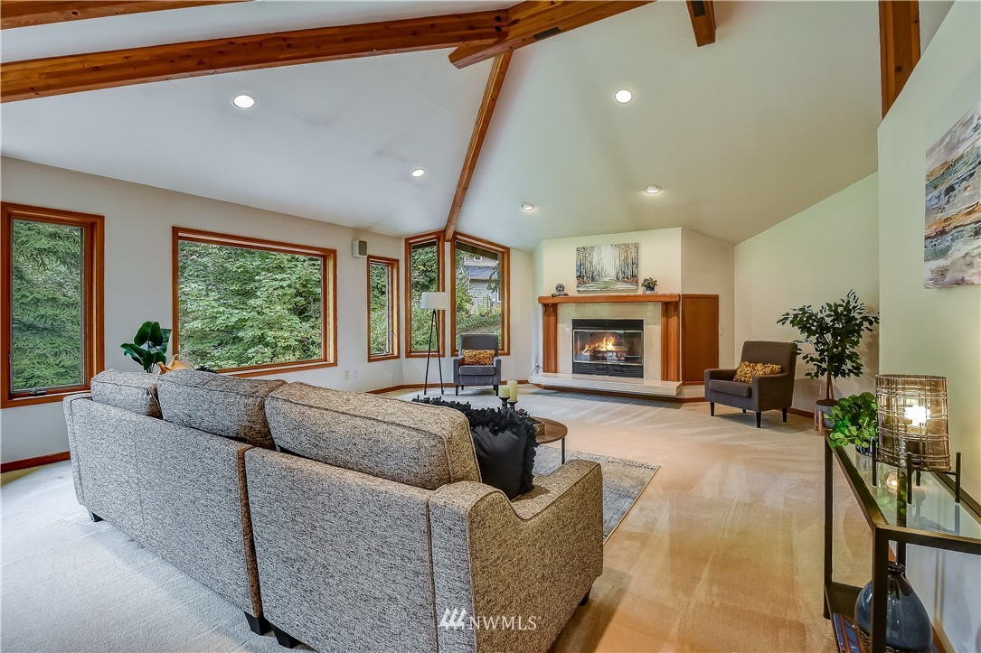 23217 Locust Way Bothell, WA 98021 - Photo 3 of 25